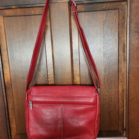 LeDonne Leather Collection cross body bag - Picture 2 of 5